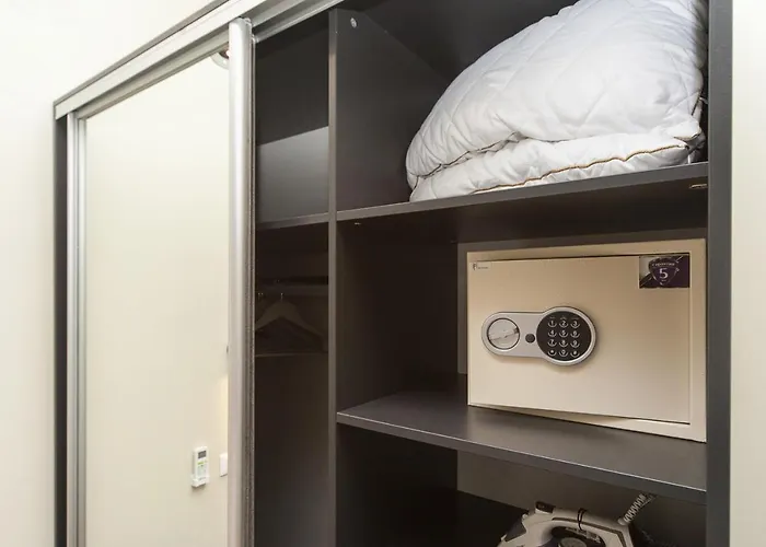 Goodrest On Deribasovskaya *