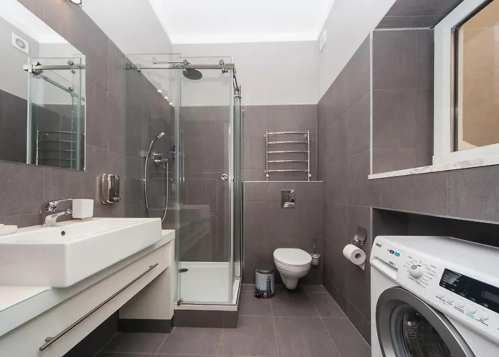 Goodrest On Deribasovskaya